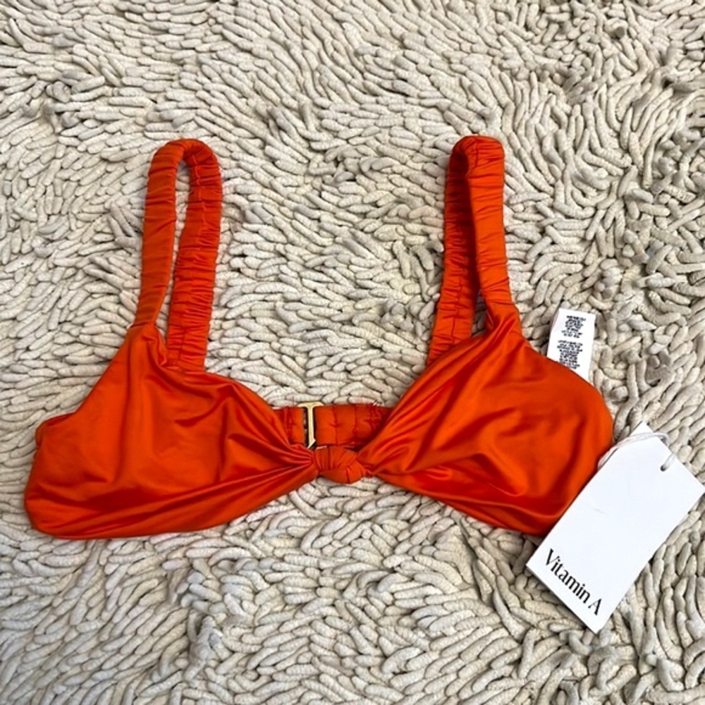 Vitimn A Bikini top BNWT - size extra small